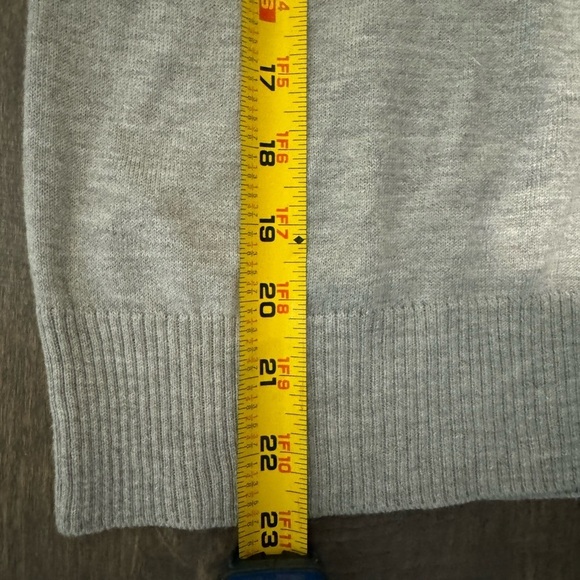 H&M Gray Sweater with Sparkly Sequin Collar Women’s M Holiday Party Top - Picture 13 of 13